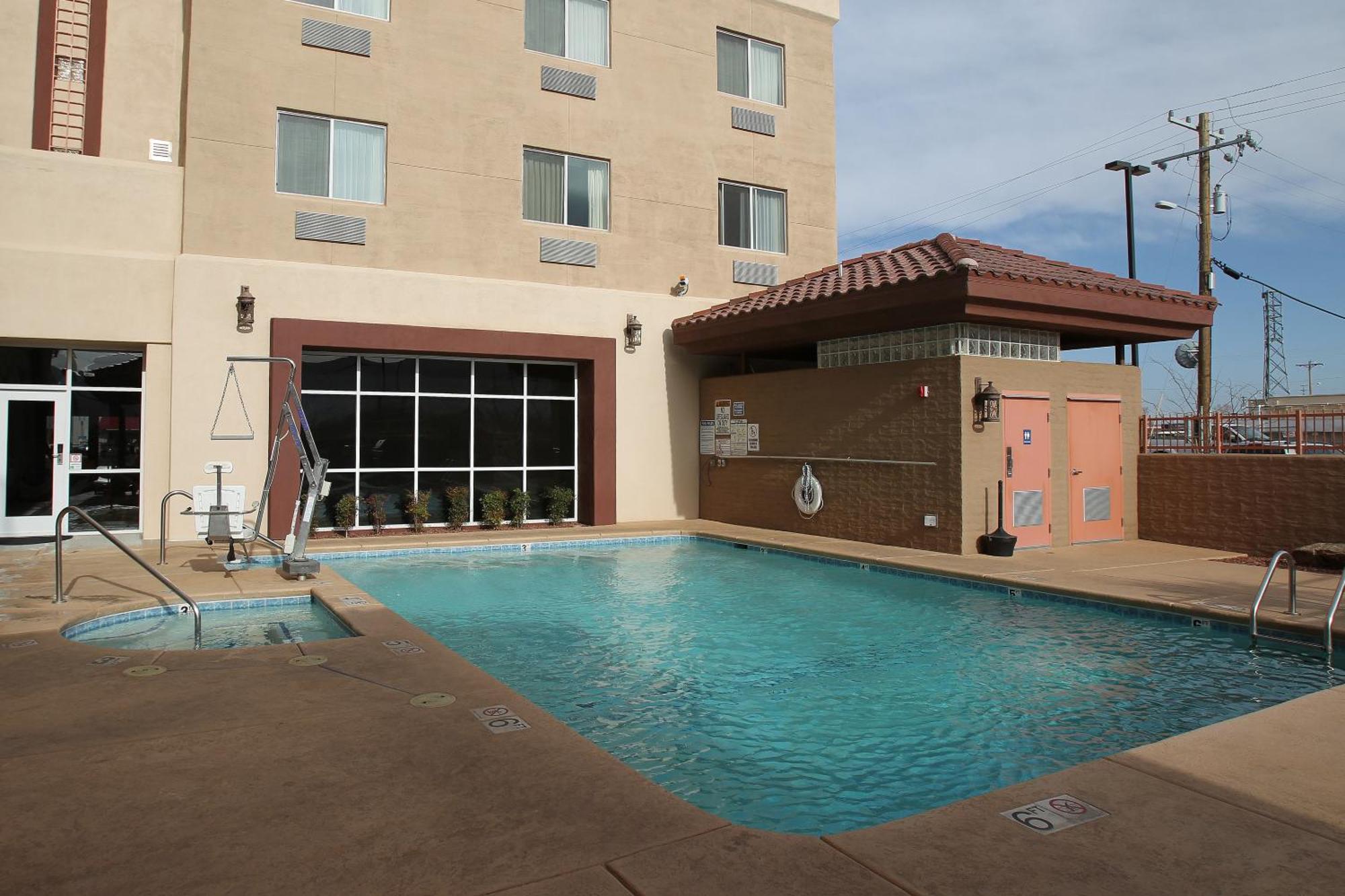 Garden Place Suites Sierra Vista Exterior photo